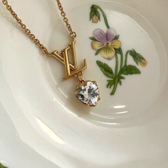 LOUIS VUITTON Iconic Heart Necklace (EUC) - Picture 1 of 9